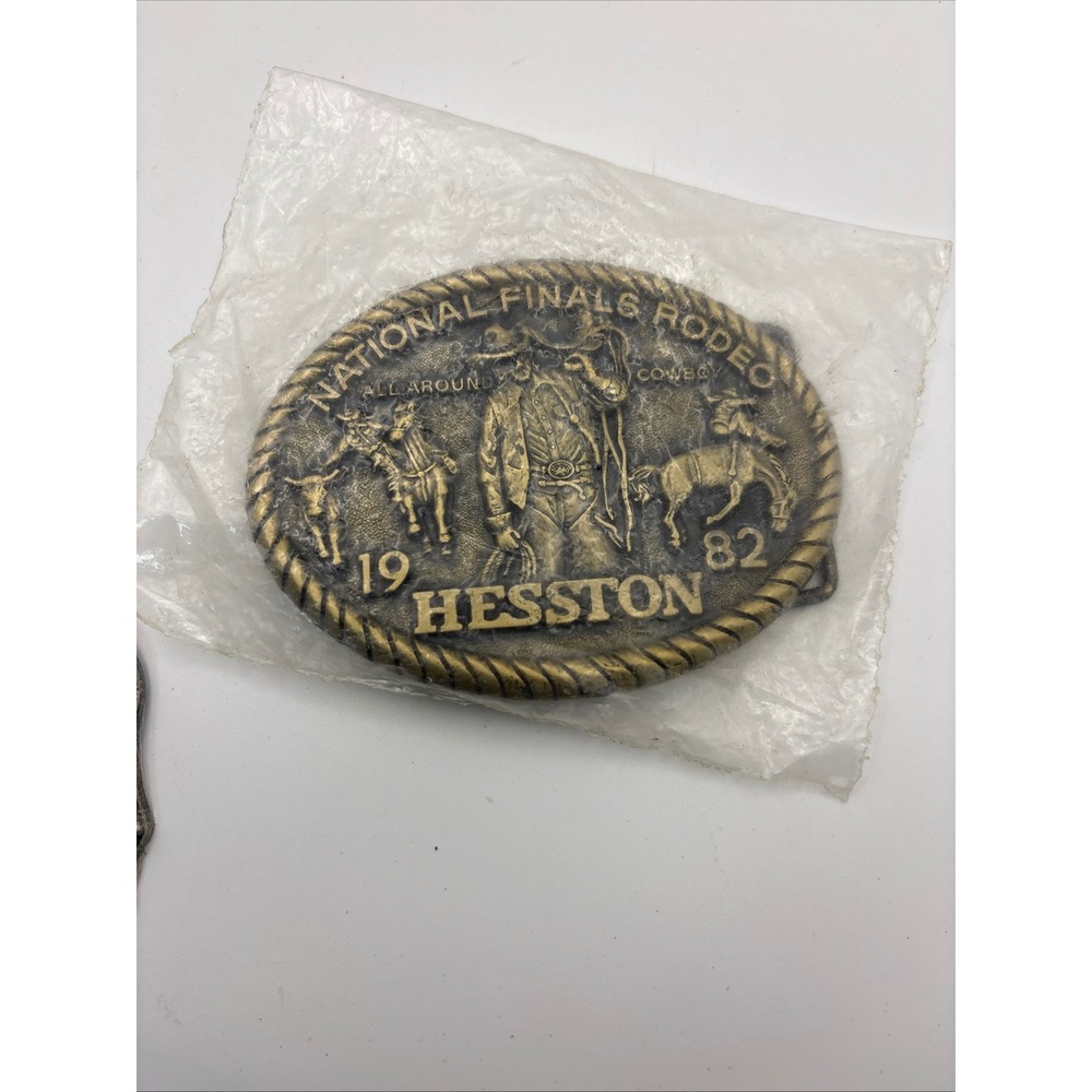 Vintage 1982 Hesston National Finals Rodeo Belt Buckle 8th Edition Brass Tone‎